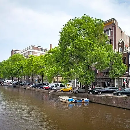 No 351 On The Canal